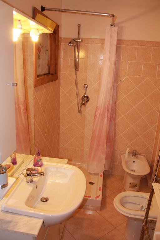 Altea Bed & Breakfast Pescara Bilik gambar